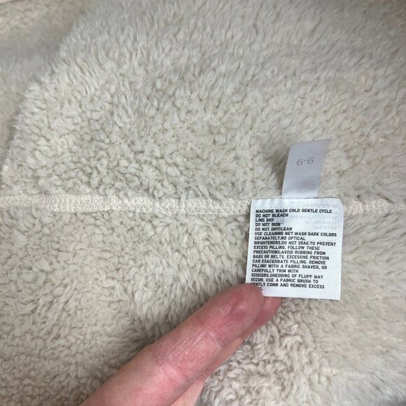 Uniqlo Fleece Sherpa Jacket Womens Medium Cream High Neck Full Zip Front Cozy M - Picture 12 of 13